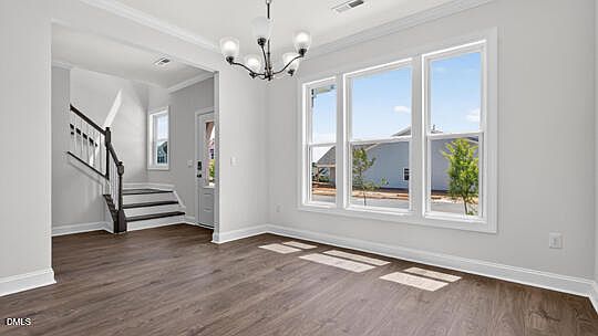 4th image of 1521 Jasmine View Way