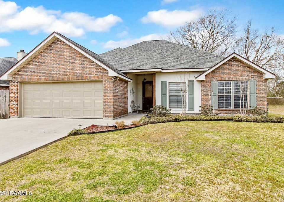 1st image of 405 Wildflower Ln