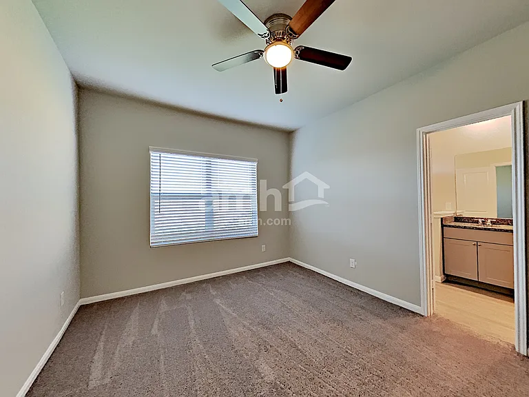 2712 Iberia Ct — Photo 12