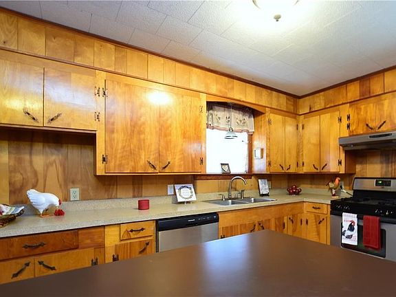 5th image of 1734 Avenue K