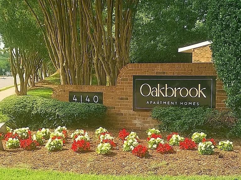 Oakbrook ~ Boutique Cottage Style Living Meets Hassle Free Leasing — Photo 9