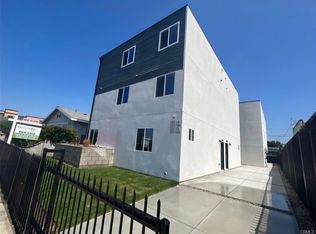 10116 1/2 S Broadway, Los Angeles, CA 90003
