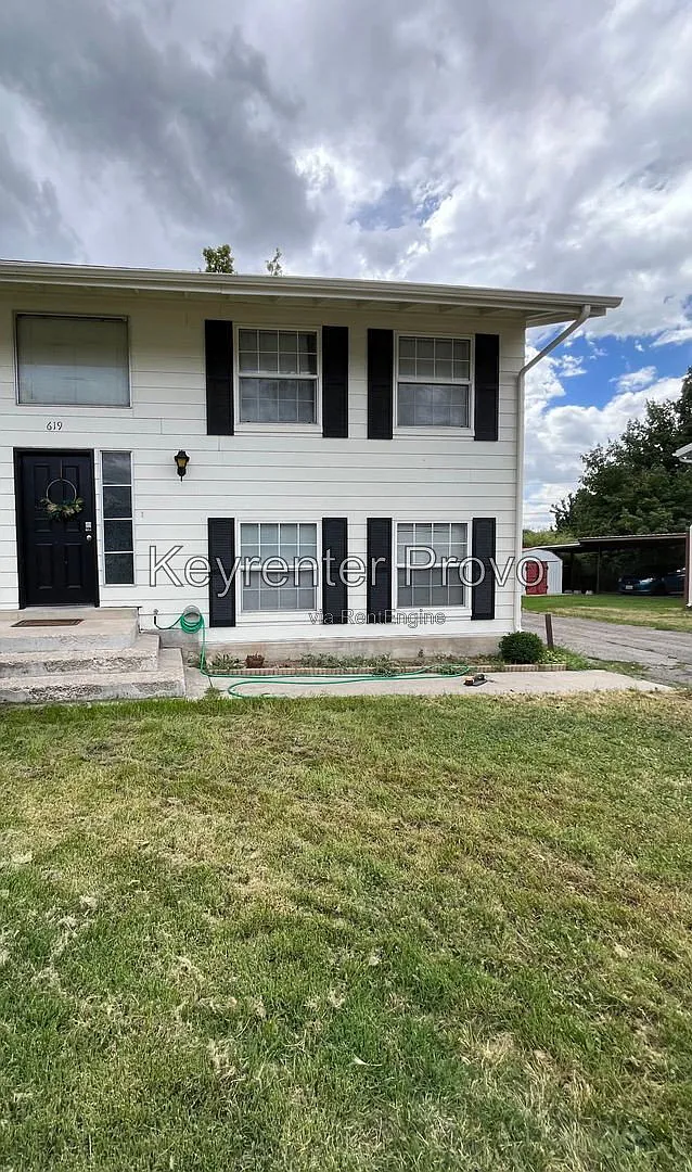 2 bed, 2.0 bath, 1200 sqft, $1,000 — Photo 1
