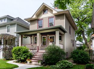 643 S Lyman Ave, Oak Park, IL 60304