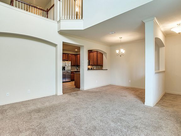 2nd image of 6924 Carrington Ln