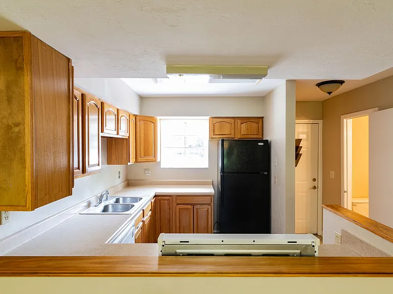 4411 SW 34th St #702 — Photo 8