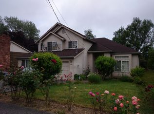 5525 22nd Ave S, Seattle, WA 98108