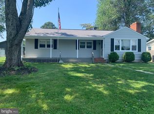 5911 Rockhold Dr, Deale, MD 20751