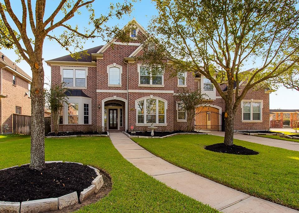 1st image of 2306 Haven Manor Ct