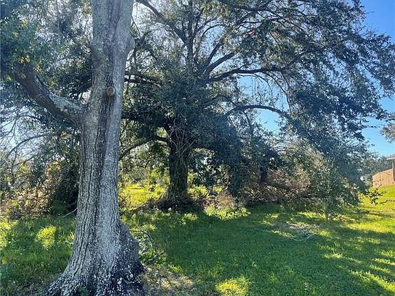 5th image of Whispering Pines Dr