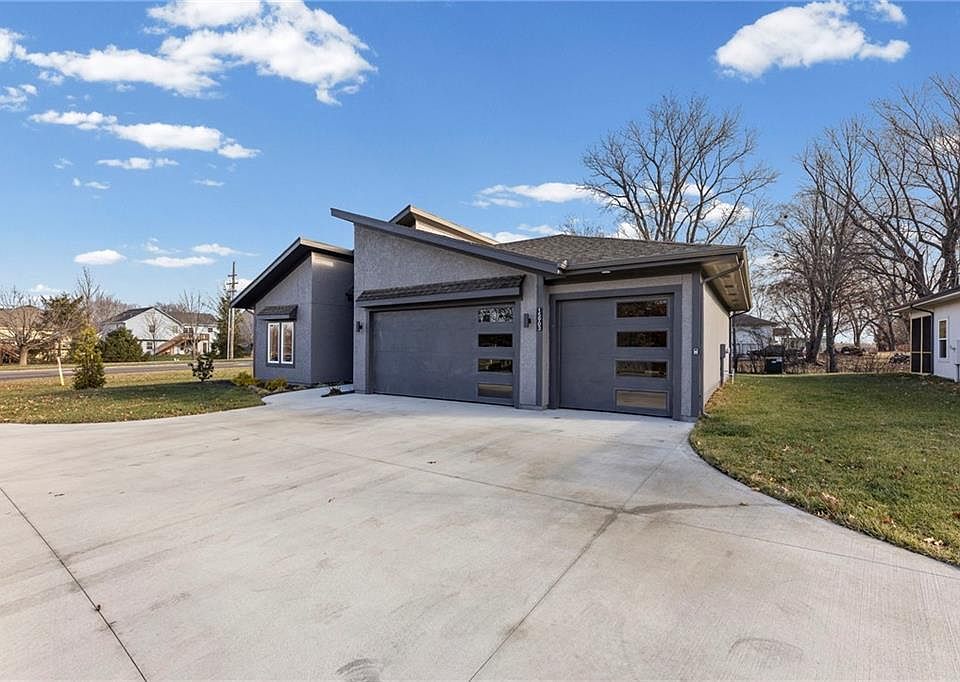 15903 S Lindenwood Dr, Olathe, KS 66062 | Zillow