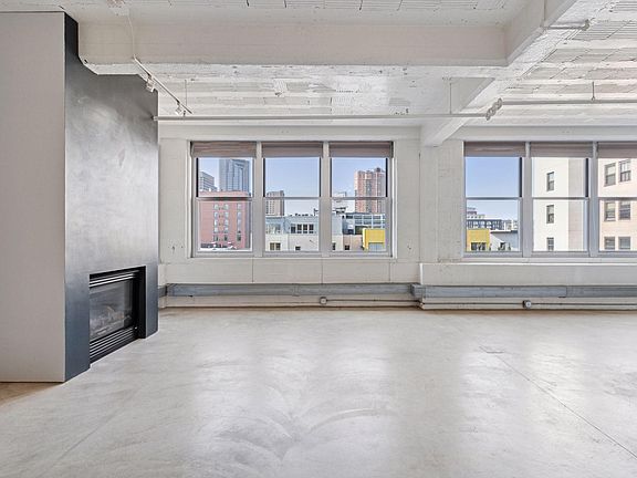 5th image of 225 9th St E Unit 504