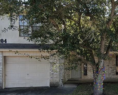 1st image of 204 N Commonsway Dr #E