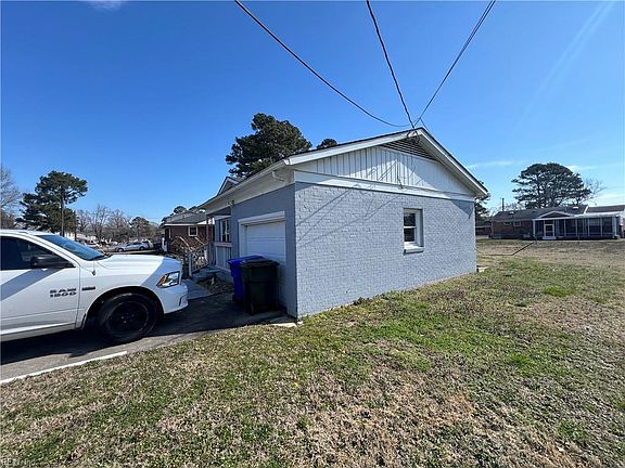 2nd image of 1103 Custis Rd