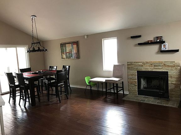 2nd image of 25302 Lacebark Dr