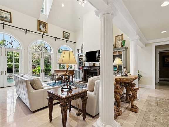 5th image of 224 Timberlane Rd