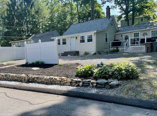 42 Spring Glen Rd, Niantic, CT 06357