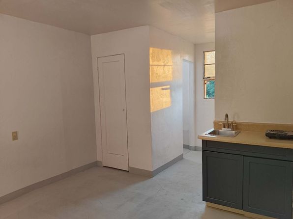 218 W Business Loop #6