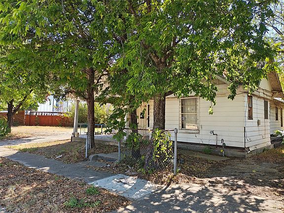 3rd image of 3338 Coronet Blvd