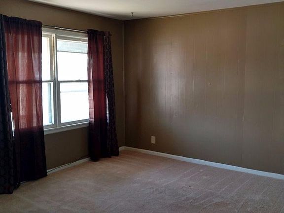 4th image of 1412 W Crawford Ave