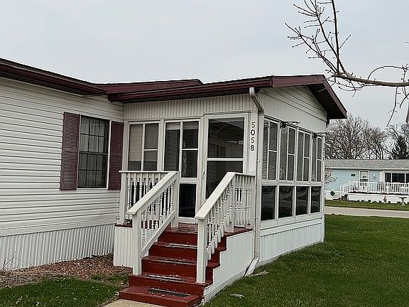 3rd image of 5058 Ingram Ave