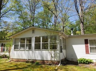 153 Scenic Point Dr, Caryville, TN 37714