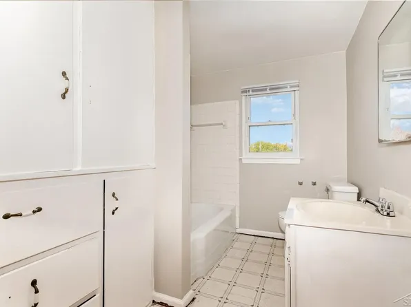 913 N Fayette St #2, Saginaw, MI 48602