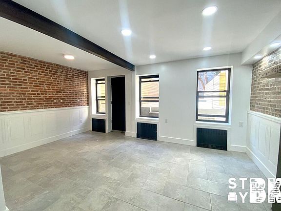 3rd image of 509 Van Buren St #1B