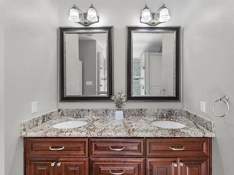 16414 Dawncrest Way — Photo 20
