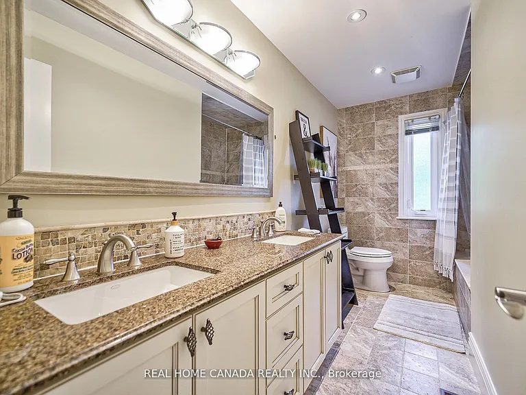 82 Arkendo Dr — Photo 24