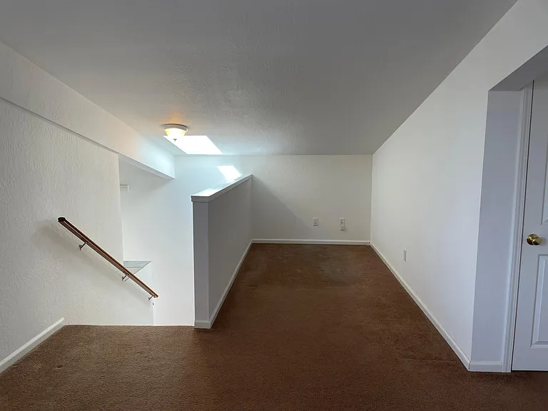 Spreading Oak Dr — Photo 6