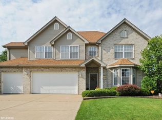 24230 Golden Sunset Dr, Plainfield, IL 60585