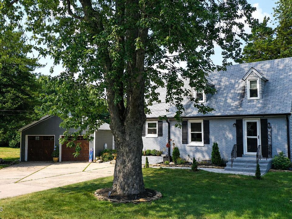 1st image of 559 Brickyard Road