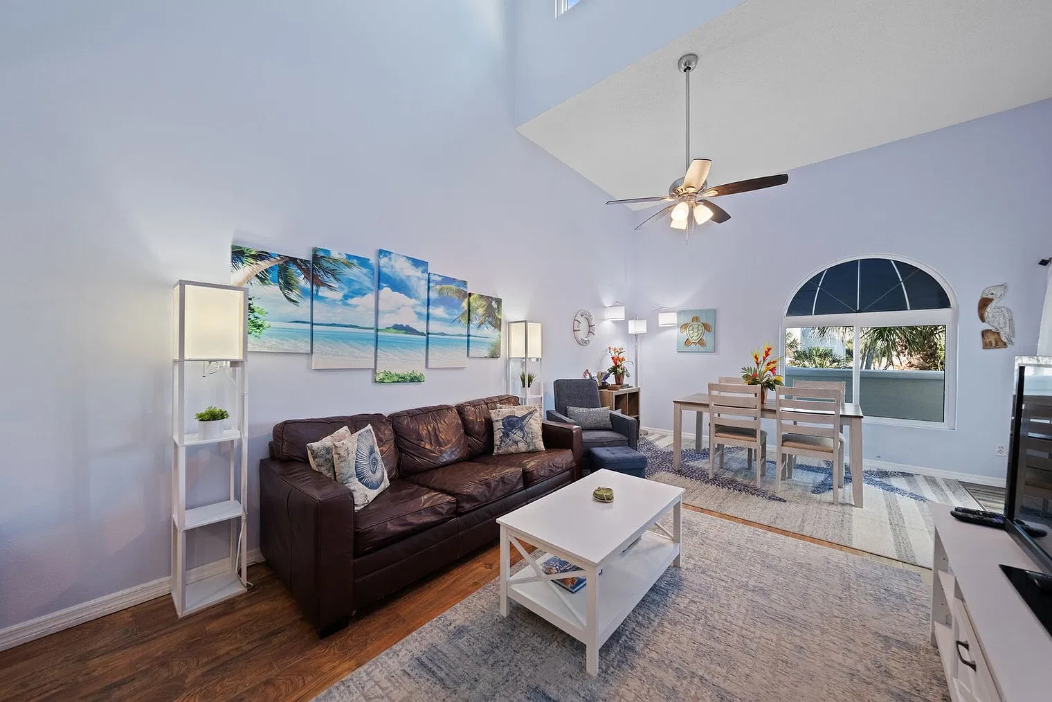 2 bed, 2.0 bath, 12378 sqft, $6,741 — Photo 1