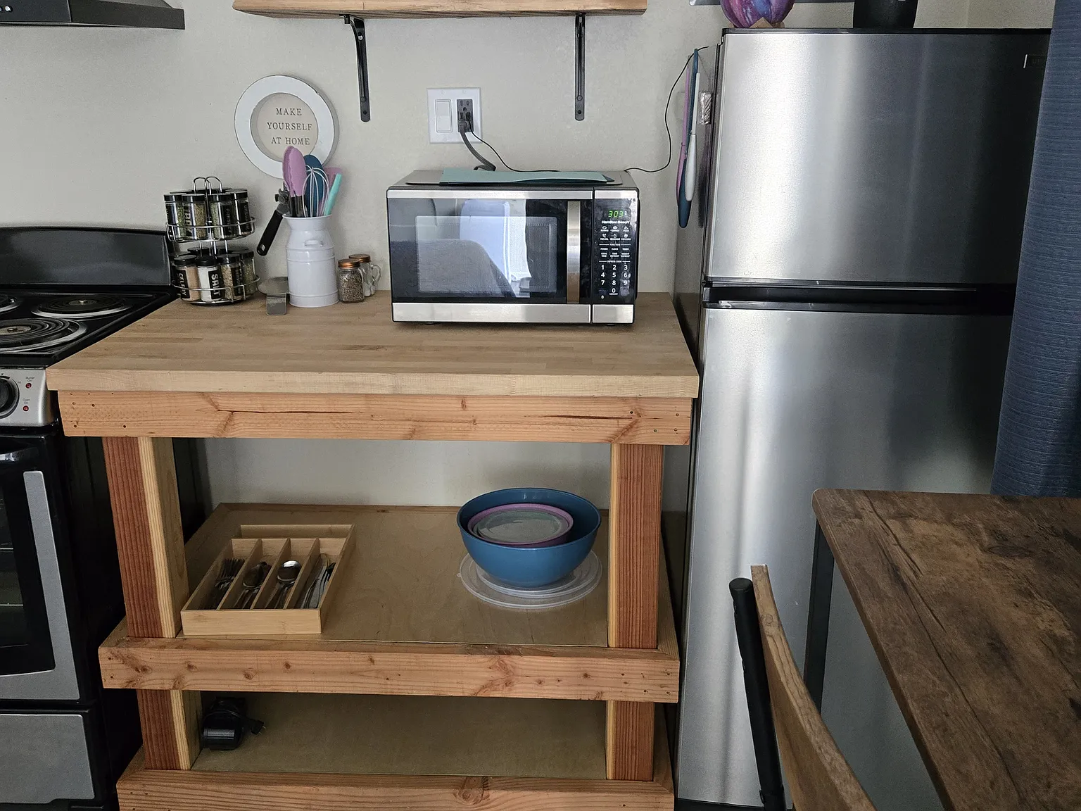 Studio, 400 sqft, $1,100 — Photo 1