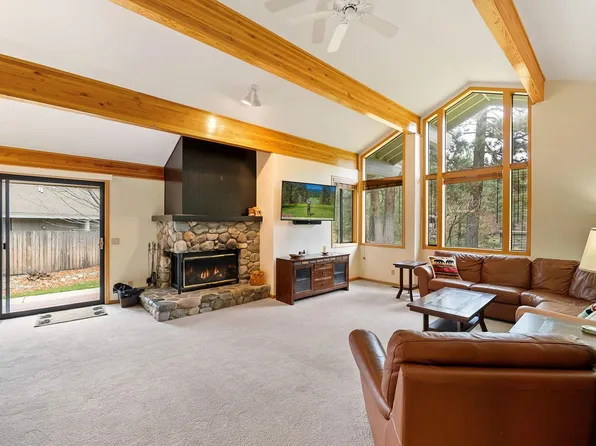 143 W Graeagle Meadows Ln, Graeagle, CA 96103