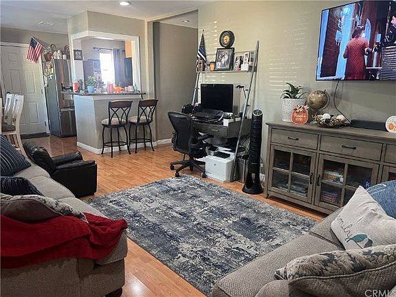2nd image of 14523 Cabrillo Ave