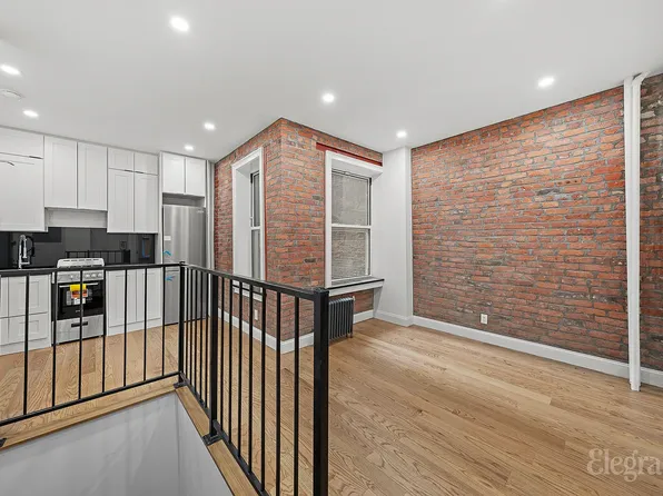 42 Bank St APT 11, New York, NY 10014