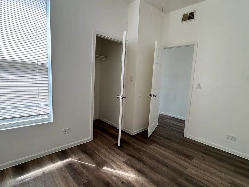 204 N California Ave #3