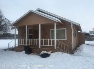 3352 Mapleway Rd, Yakima, WA 98908