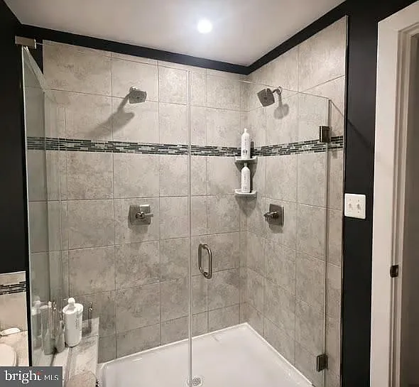 9705 Blandwood Way — Photo 13