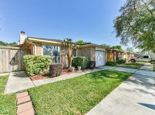 7810 Greenedge Dr, Houston, TX 77040