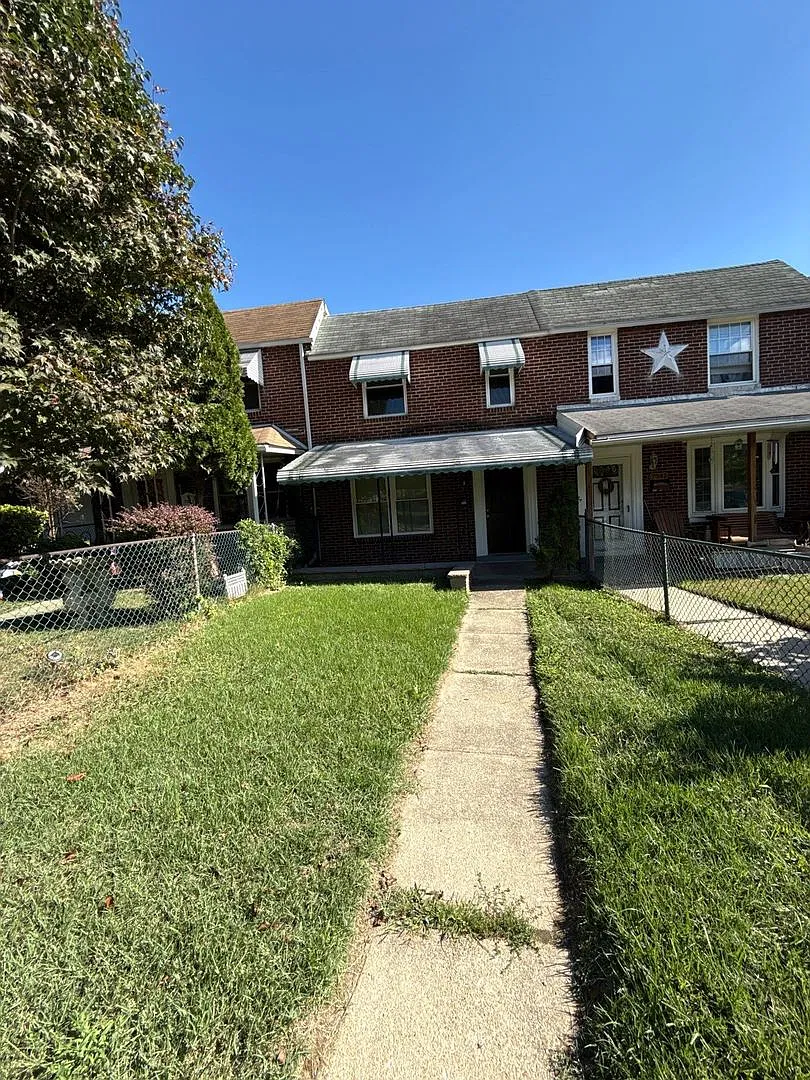 Dundalk Rowhome-Fully Renovated — Photo 2