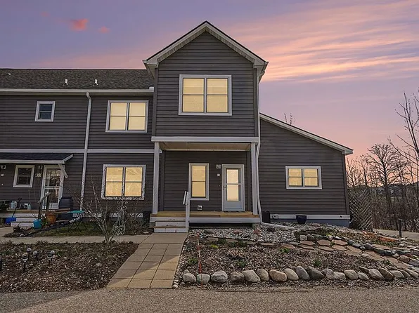 560 Little Lake Dr Unit 21, Ann Arbor, MI 48103