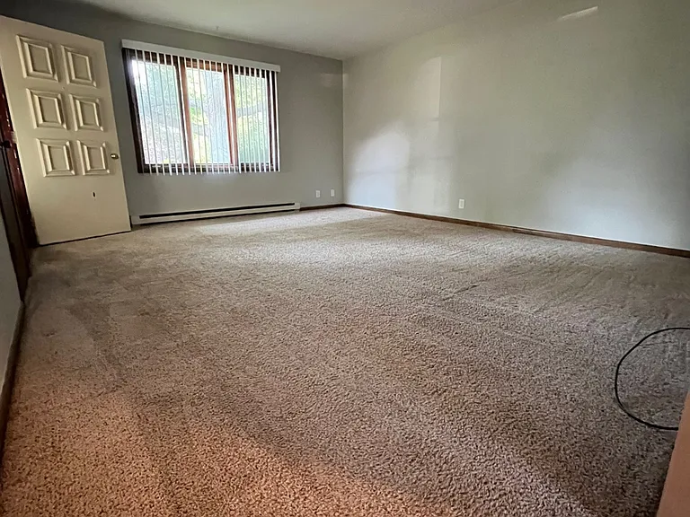 1226 Grissom Dr — Photo 11