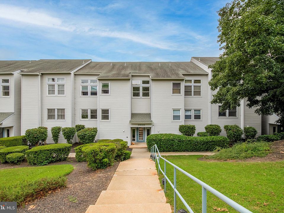 1st image of 3905 Birch Cir #39