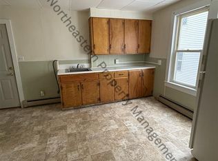 421 Cumberland St #2B, Rumford, ME 04276