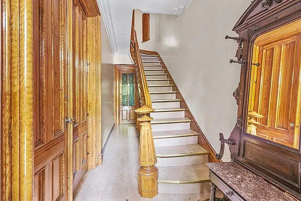 Sold by MOVING KEYZ REALTY | media 1