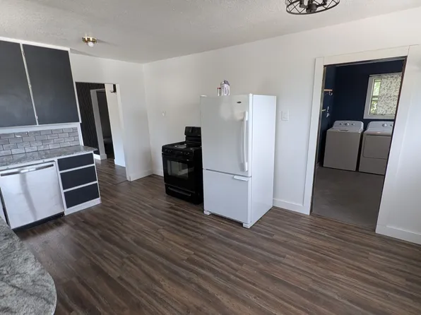 501 W 12th St #1, The Dalles, OR 97058