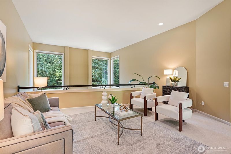 5th image of 16915 226th Avenue NE